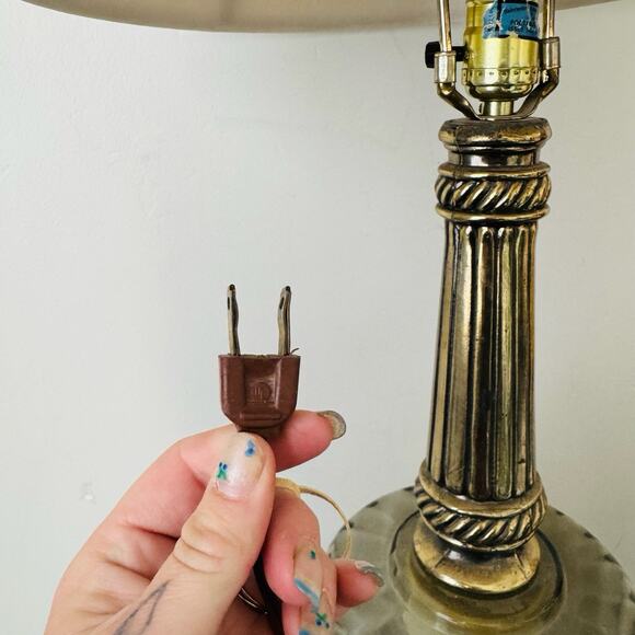 Underwriters Laboratories Vintage Table Lamp Tested Works - Picture 10 of 12